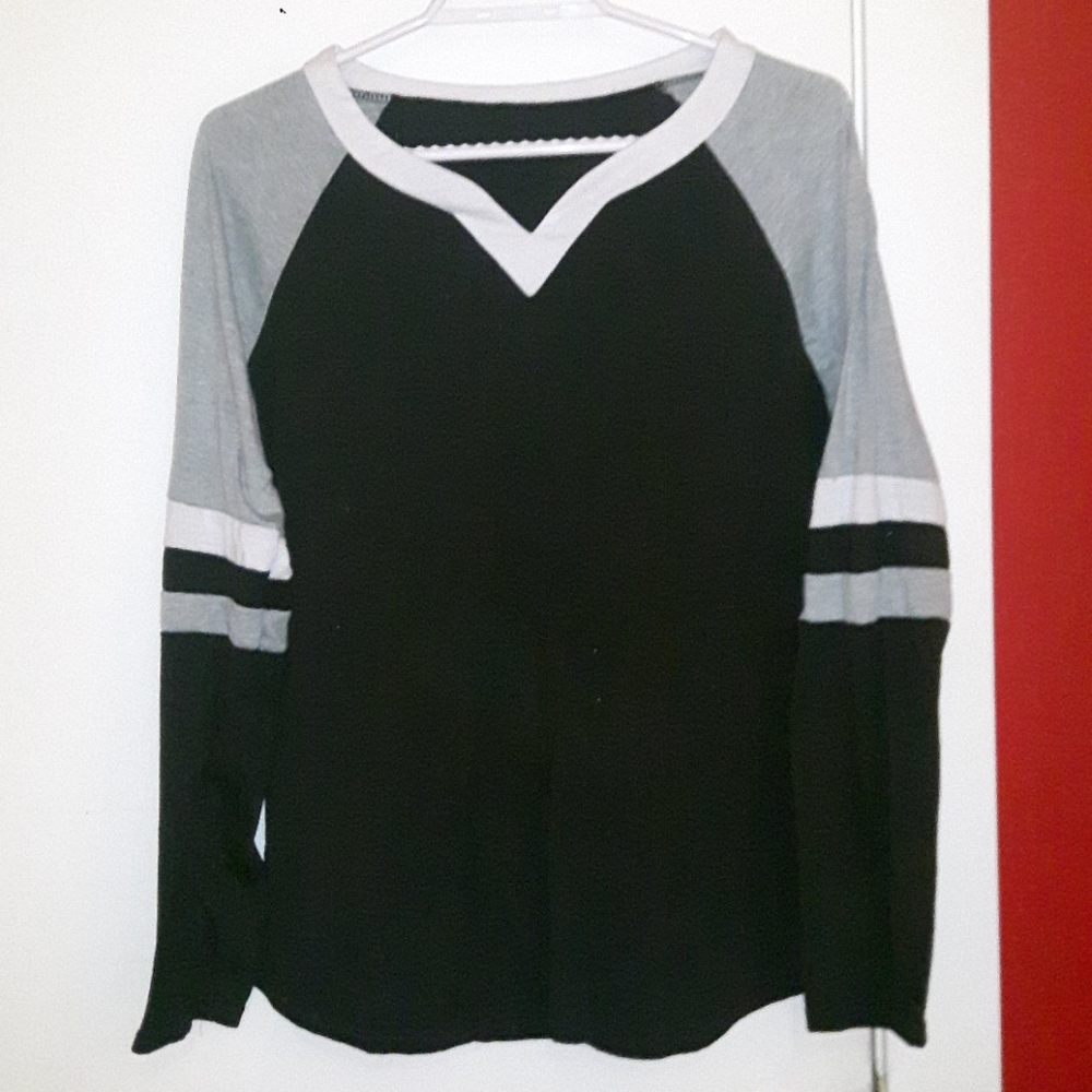 Women's long sleeve